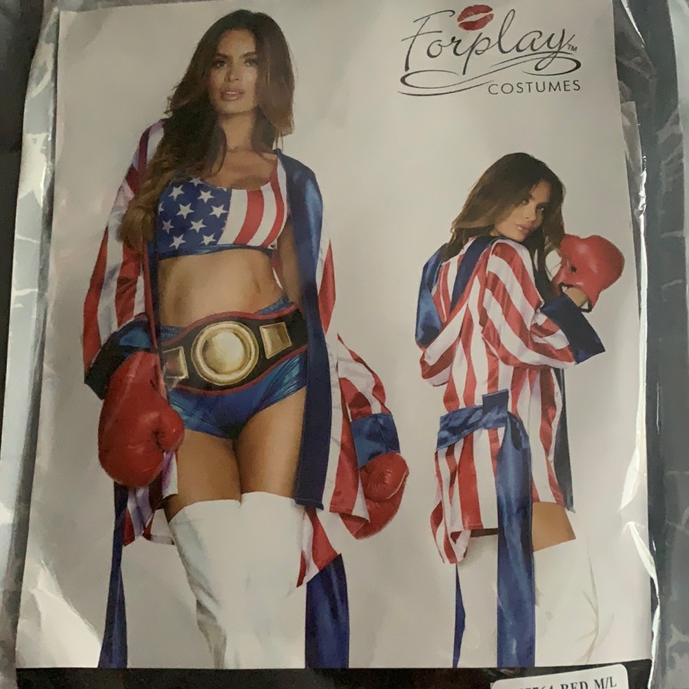 Women’s American Boxing Costume